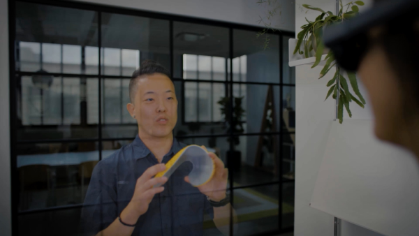 Webex Hologram. سيسكو تطلق Webex Hologram للاجتماعات القائمة على تقنيات الهولوغرام