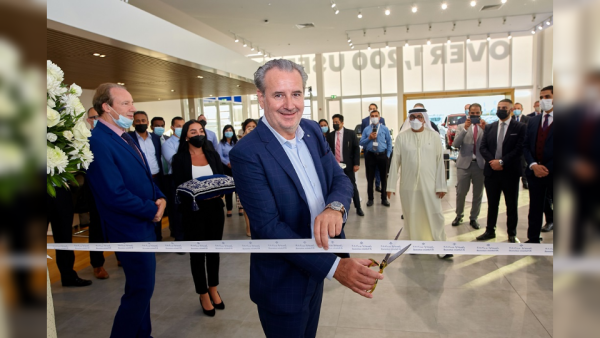 Vincent Wijnen, Senior Managing Director of Al-Futtaim Automotive officially opens Al-Futtaim Automall in DIP. Al-Futtaim Automotive Opens Largest Pre-Owned Car Showroom in the UAE at Dubai Investment Park