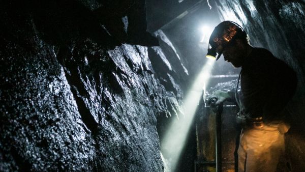 Explosion struck 820ft underground at the Listvyazhnaya coal mine in Siberia 