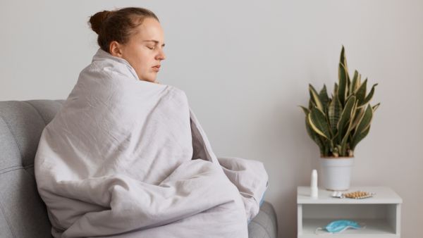 أسباب شعورك بالبرد أكثر من غيرك
