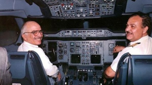 وفاة طيار خاص للملك حسين والشيخ زايد آل نهيان