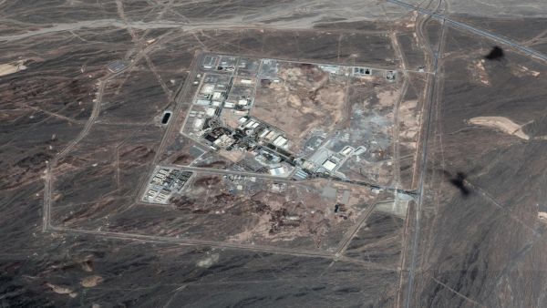  انفجار هائل في منشأة نطز النووية الايرانية