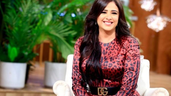 ياسمين عبد العزيز
