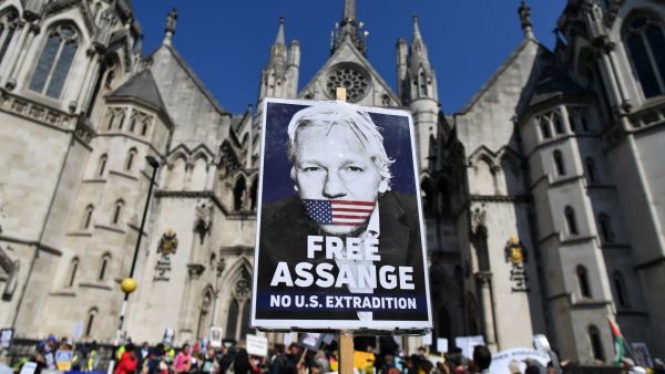 Wikileaks founder Julian Assange