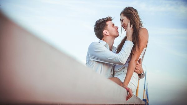 6 نصائح لجعل المداعبة تدوم لفترة أطول
