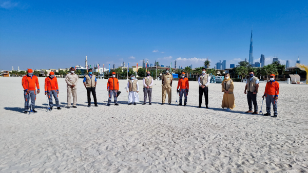 “Aafaq” and Dubai Municipality Organized a Volunteering Activity To Maintain a Clean Environment in Dubai
