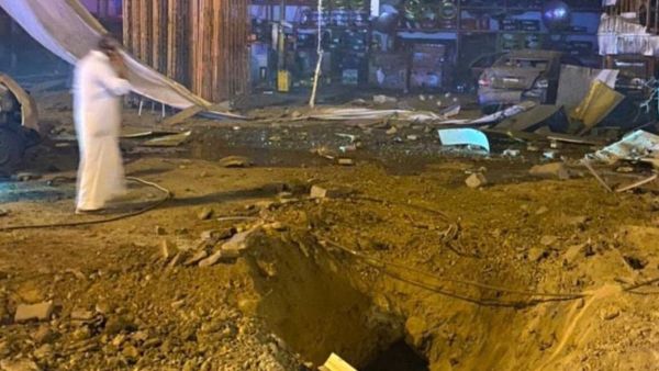 قصف حوثي على مدينة جازان