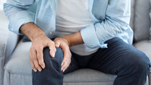هل يؤثر تناول البيض على أعراض التهاب المفاصل ؟