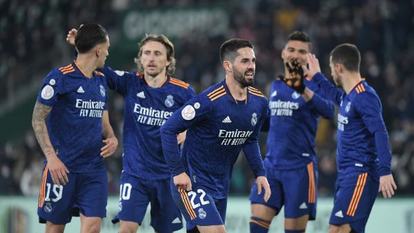 ريال مدريد يواجه إلتشي للمرة الثانية بعد لقائهما المثير في كأس الملك الخميس الماضي