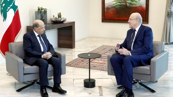 اتفاق بين ميقاتي وعون على فتح دورة استثنائية لمجلس النواب