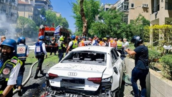 إصابة إسرائيلي بانفجار سيارة