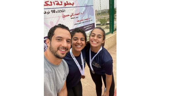طلاب الجامعة الأمريكية بالقاهرة يحصدون 19 ميدالية في بطولة الجامعات التاسعة والأربعين