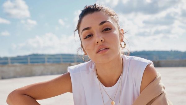 In Pictures: Hande Erçel Is Seen In Bad Mood After Her Infection With Coronavirus