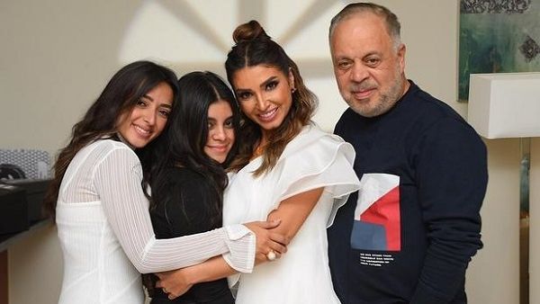روجينا تطلب الدعاء لابنتيها بعد إصابتهما بفيروس كورونا