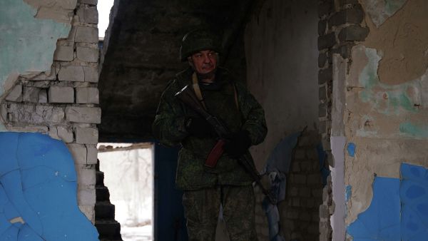 تواصل قصف القوات الأوكرانية نحو دونيتسك ولوغانسك الليلة الماضية