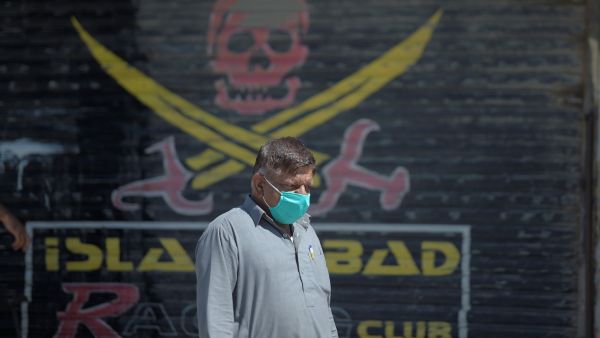 man stoned to death in Pakistan