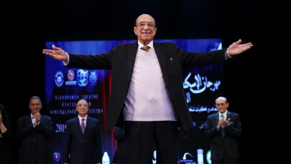 وفاة المخرج المسرحي المصري الكبير جلال الشرقاوي