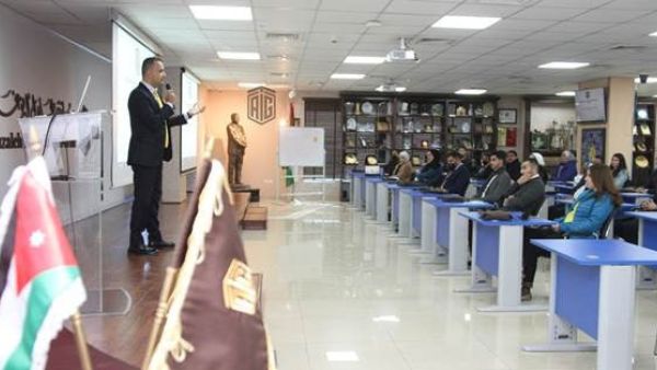خلال الحدث "طلال أبوغزاله العالمية" تنظم ورشة تعريفية بنشاطاتها لموظفيها الجدد