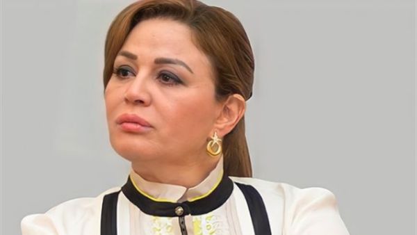 إلهام شاهين تعطي درسا للسلفيين 