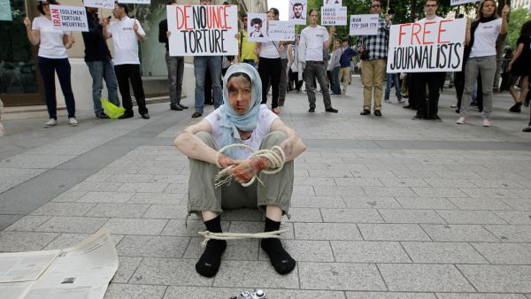  إيران متورطة في انتشار واسع النطاق للأنشطة غير القانونية وراء الكواليس