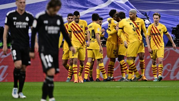 برشلونة يسحق ريال مدريد على ملعب سانتياغو بيرنابيو