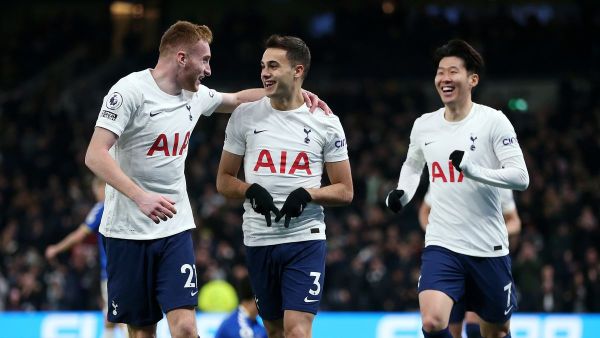 توتنهام يلاقي مانشستر يونايتد اليوم (المصدر: sbnation.com)