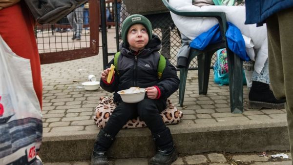 أزيد من 3 ملايين شخص فرّوا من أوكرانيا منذ بداية الغزو الروسي