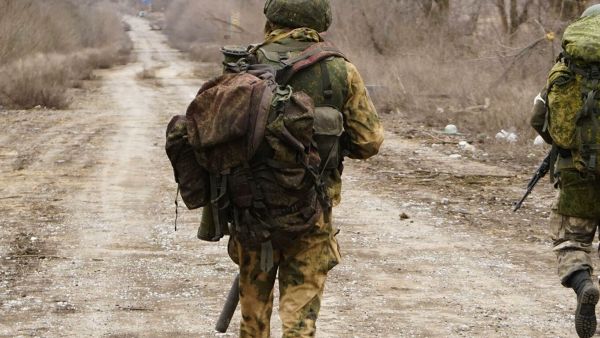 وقال أوغلو في البيان المتلفز "طلب كلا الوزيرين مشاركتي في الاجتماع وأن يكون الاجتماع ثلاثيًا".