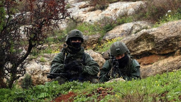 Israeli forces detained 850 Palestinian children past year