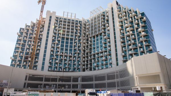 عزيزي تعلن عن اكتمال 87% من مشروعها "كريك فيوز 1" 