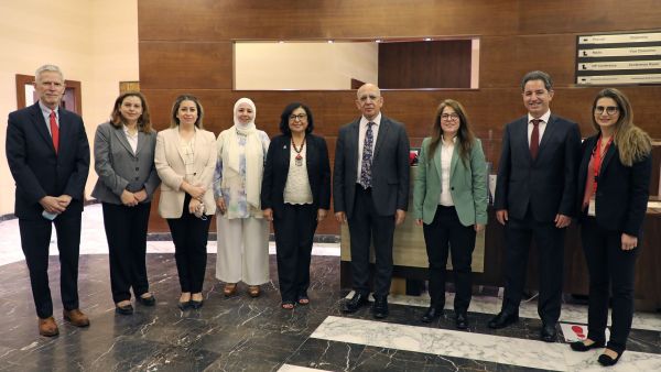 "جامعة أبوظبي" توقع اتفاقية تعاون مع "جامعة أريزونا"