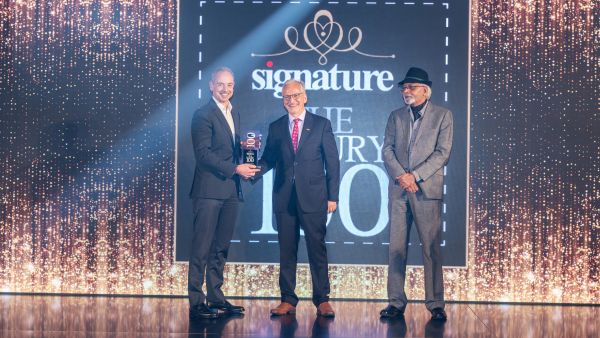 تتويج أودي بجائزة سيجنتشر للفخامة "Signature Luxury 100"