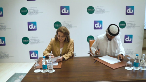دو تبرم شراكة مع جمعية خريجي كلية «إنسياد- الإمارات» لتعزيز منظومة الابتكار ودفع التقدم التكنولوجي في دولة الإمارات العربية المتحدة