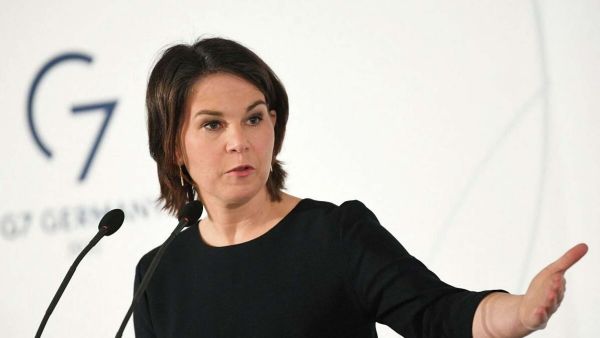 أنالينا بيربوك