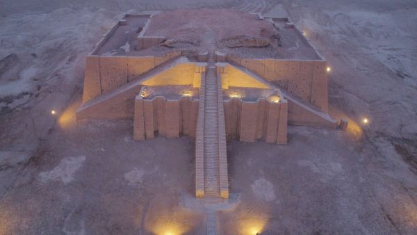 مدينة أور الأثرية.. عاصمة السومريين