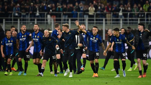 إنتر ميلان يواجه روما في قمة المرحلة الـ 34 من الدوري الإيطالي