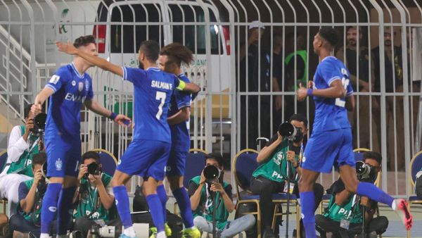 الهلال في مهمة سهلة على الورق أمام استقلال دوشنبه اليوم