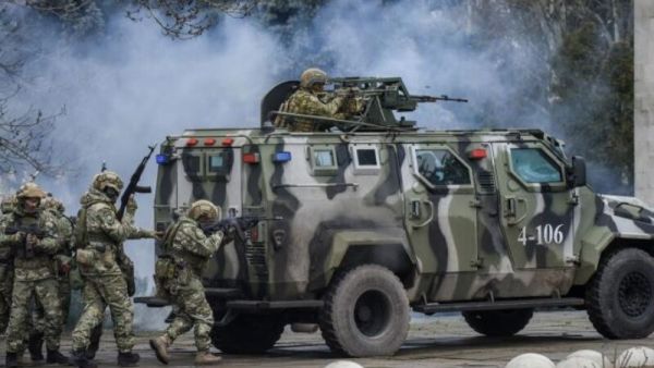 أوكرانيا تقول أن القوات الروسية بدأت تنسحب من سومي