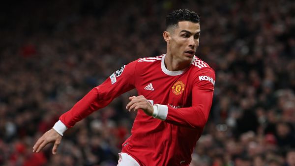 رونالدو يقود هجوم مانشستر يونايتد أمام ليستر سيتي اليوم