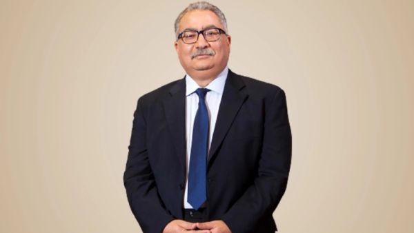 الصحفي إبراهيم عيسى