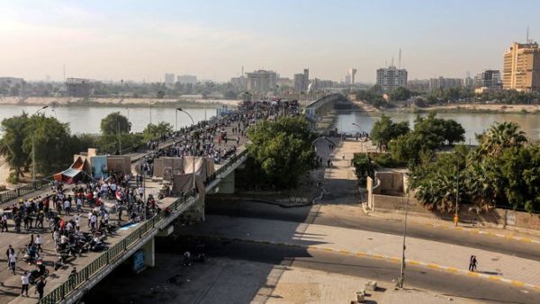 Sinak Bridge in Baghdad 