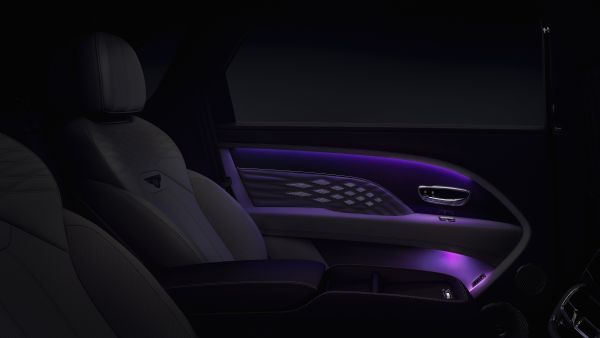 بعد انتظار طويل، Bentley تضيف طرازاً جديداً إلى مجموعتها الفاخرة