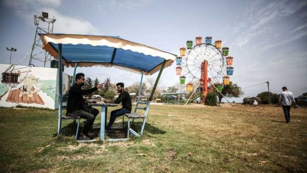 مدن الملاهي في عزة.. ترفيه تحت الحصار