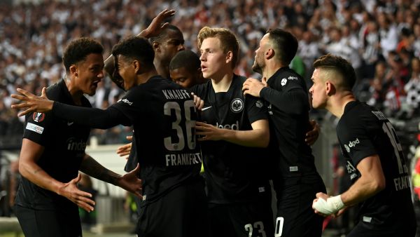 فرانكفورت يتحدى رينجرز اليوم (المصدر: أ ف ب)