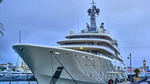Italy seizes $700M superyacht linked to Putin