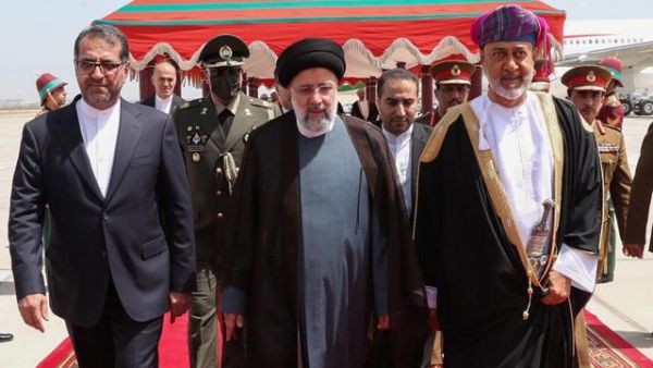 This photo shows Sultan of Oman Haitham Bin Tariq Al Said (right) welcoming Iran's President Ebrahim Raisi (centre) at the airport in the Omani capital Muscat, on Monday (AFP photo) President Ebrahim Raisi (center) with Sultan Qaboos