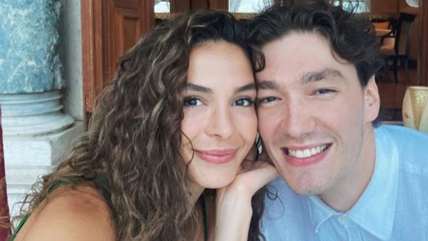 Ebru Şahin Celebrate her engagement 
