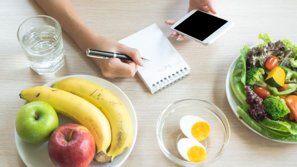 10 أطعمة منخفضة السعرات الحرارية تجعلك تشعر بالشبع بشكل مدهش