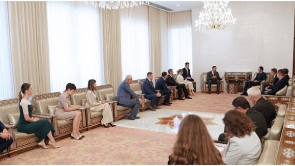 الرئيس الأسد لوفد مشترك من روسيا وجمهورية دونيتسك: روسيا وسورية تخوضان معركة واحدة ضد عدو واحد