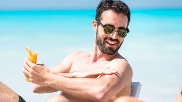 جميلة البوابة: عزيزي الرجل مكون واحد لبشرتك